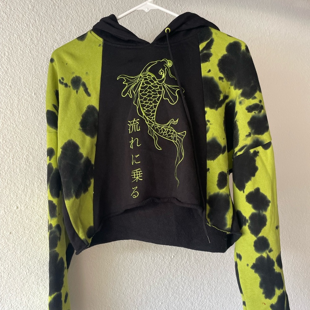 Empyre Girls Size 10/12 Crop Top Pullover Hoodie Tie Dye With Japanese Koi Fish